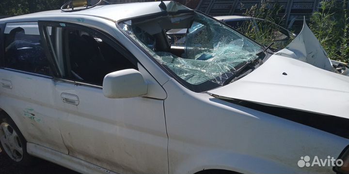 Honda hrv дверь стекло порог