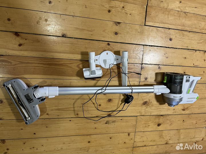 Беспроводной пылесос redmond