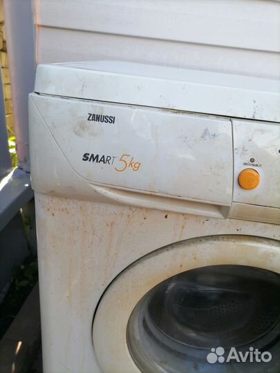 Стиральная машина продаю на запчасти