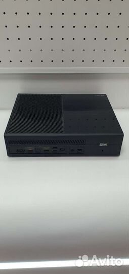 Игровая приставка Xbox One 500gb