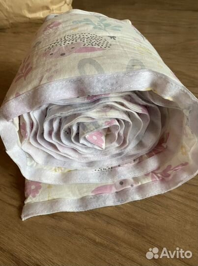 Бортик для овальной кроватки