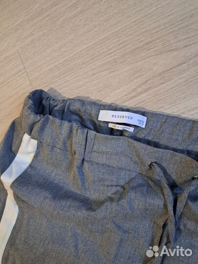 Брюки женские с лампасами reserved M
