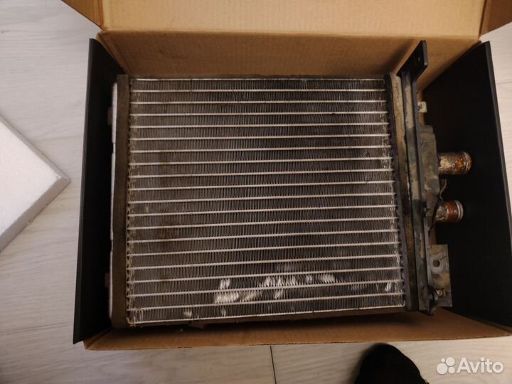 Радиатор печки приора