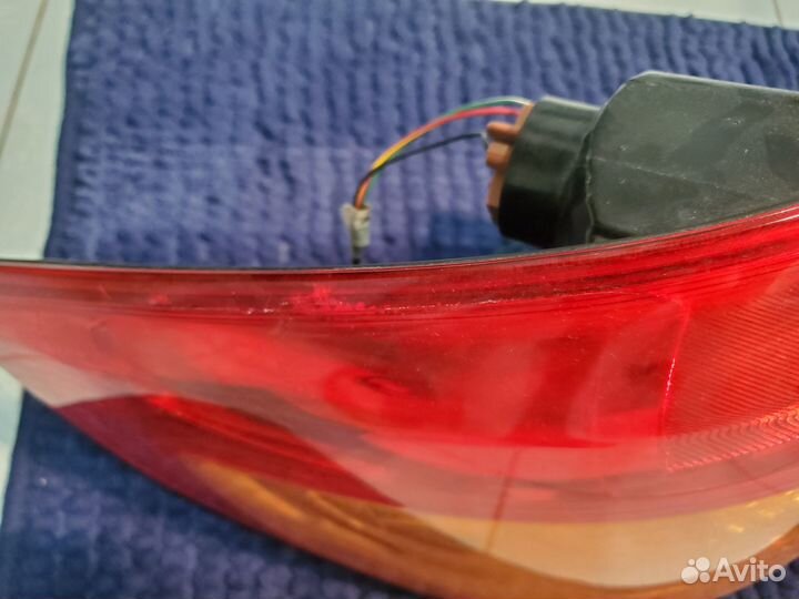 Фонарь задний левый Suzuki sx4 Classic Hatchback