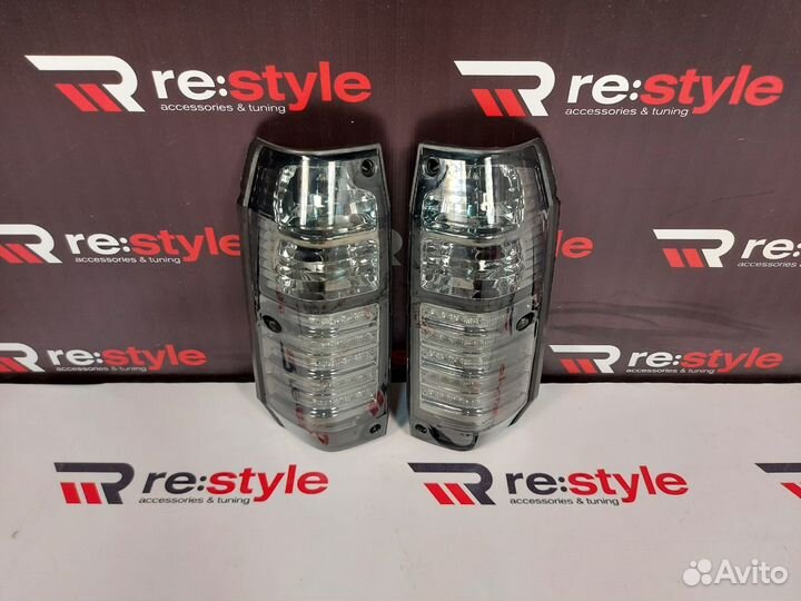 Стопы Toyota Land Cruiser Prado 78 Дымчатые T1830