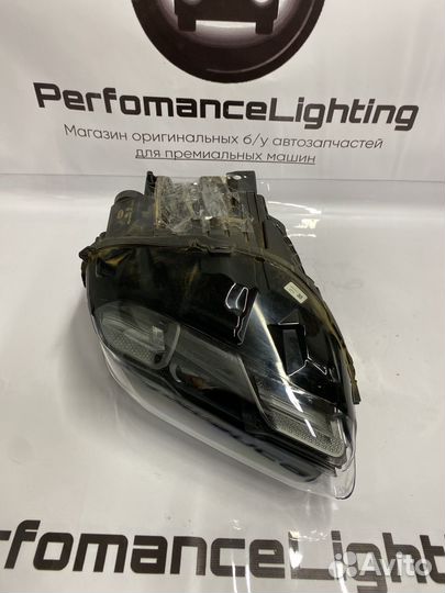 Porsche Taycan Black Matrix LED фара правая