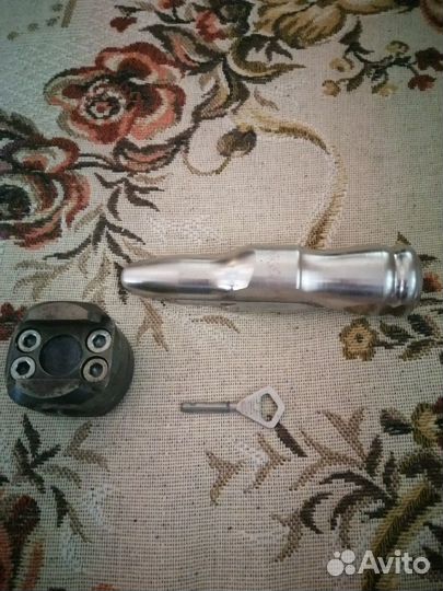 Механический блокиратор руля