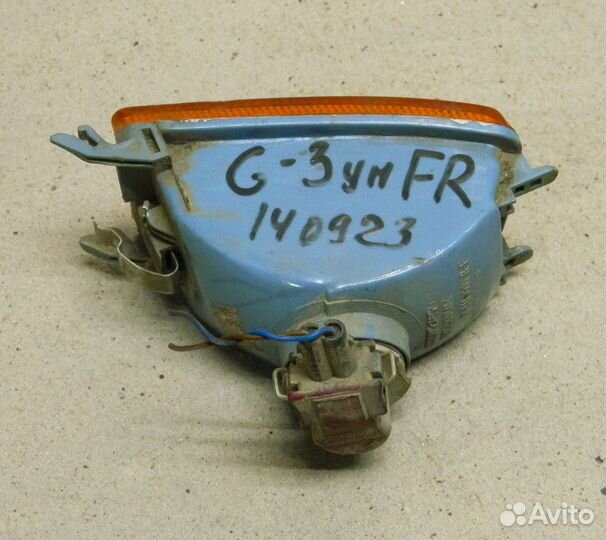 Поворотник правый VW Golf 3 Depo