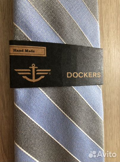Новый галстук Dockers