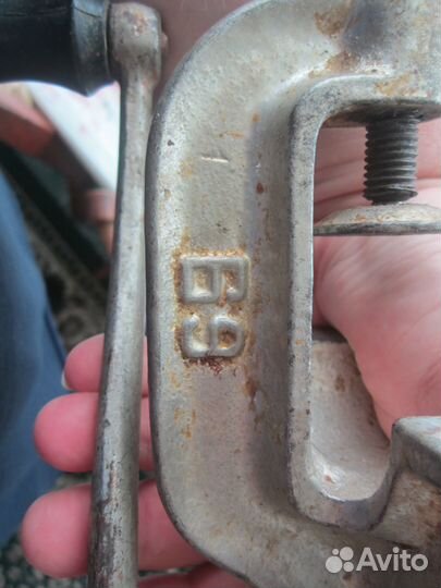 Мясорубка ручная чугунная Касли 1969