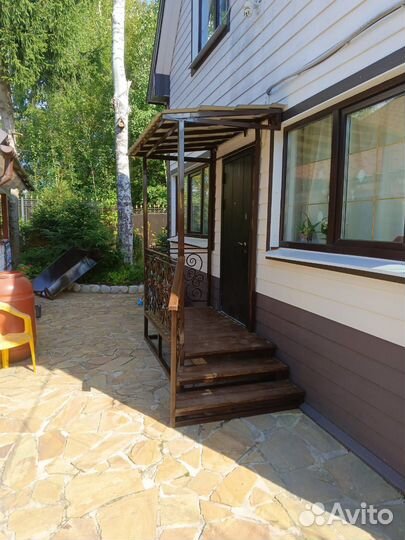 Крыльцо к дому