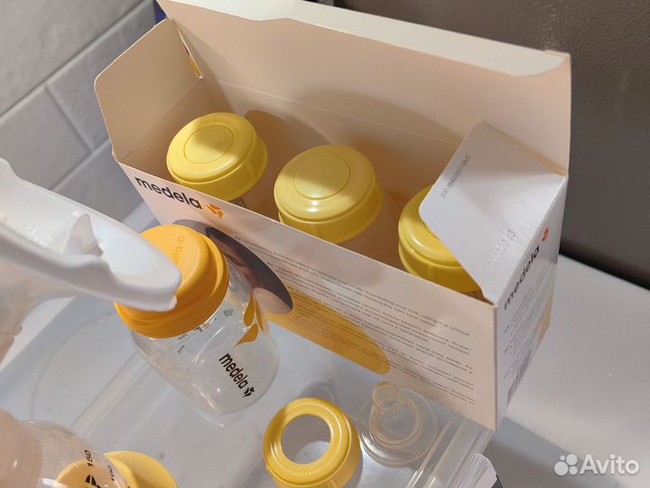 Молокоотсос medela ручной