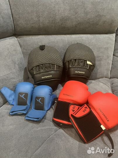 Боксерские перчатки