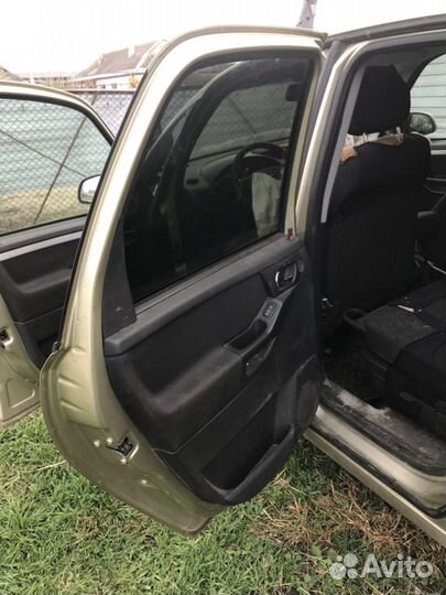 Задняя левая дверь на опель Meriva