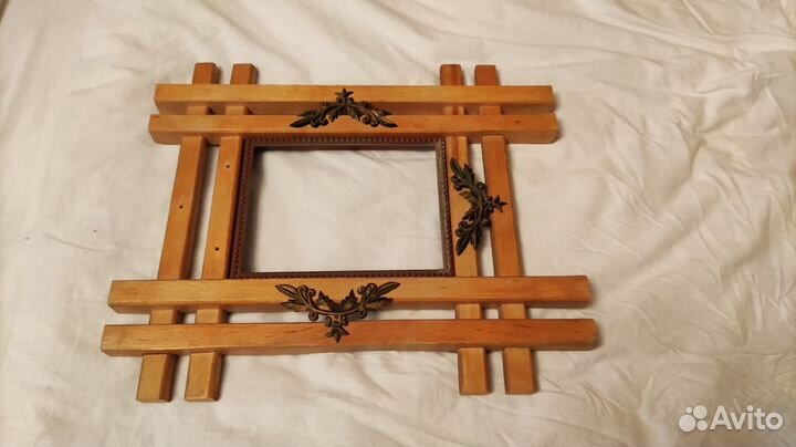 Рамки для фото и картин