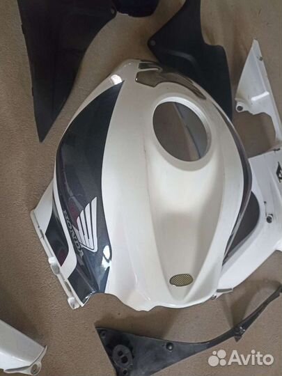 Пластик на Honda cbr600rr 2007г