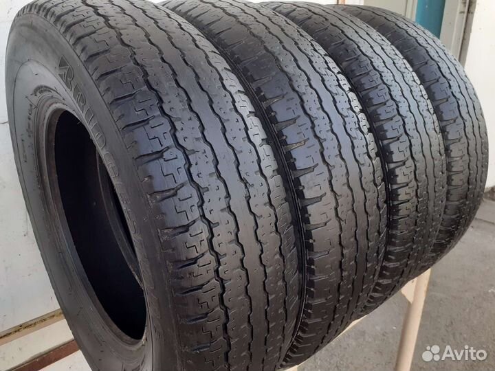 Bridgestone Dueler H/T D689 205/80 R16 104S