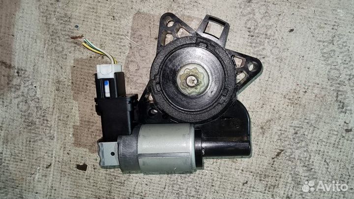 Моторчик стеклоподъёмника Mazda 3 BK мазда