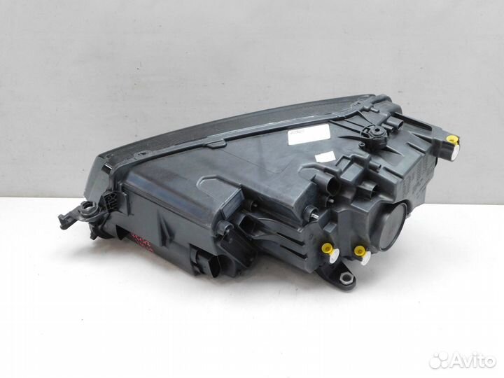 Фара правая Skoda Karoq