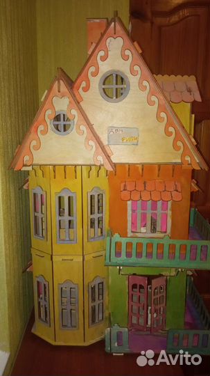 Домик кукольный