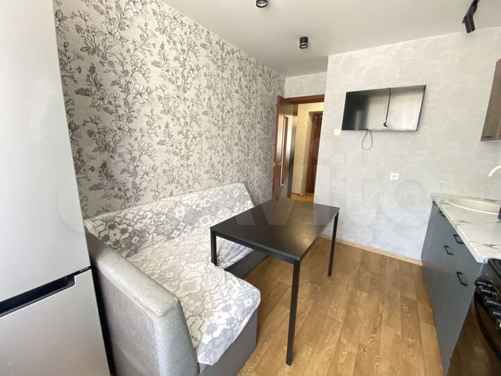 1-к. квартира, 37,3 м², 1/3 эт.