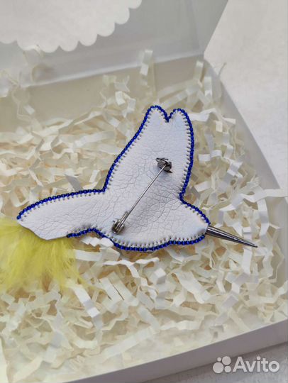 Брошь из бисера 