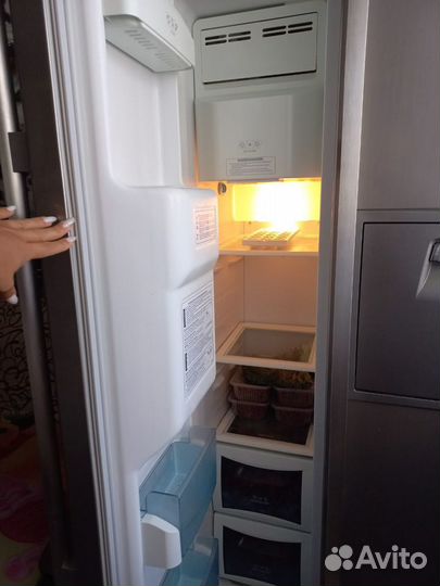Холодильник daewoo
