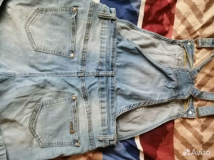 Джинсовый комбинезон