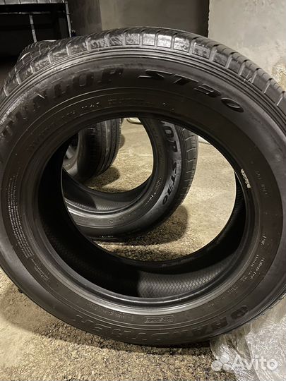 Dunlop Grandtrek ST30 225/65 R17 102H