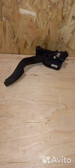 Педаль газа Solaris/Rio 3 1.4 G4FA 2012