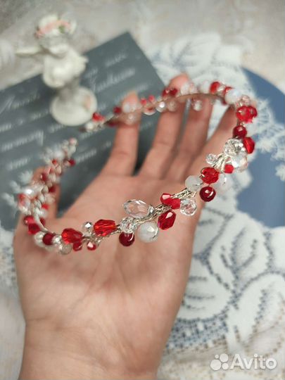 Красный, зелёный ободок / свадебное украшение