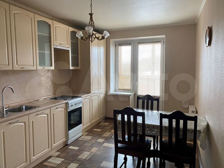 1-к. квартира, 48 м², 3/15 эт.