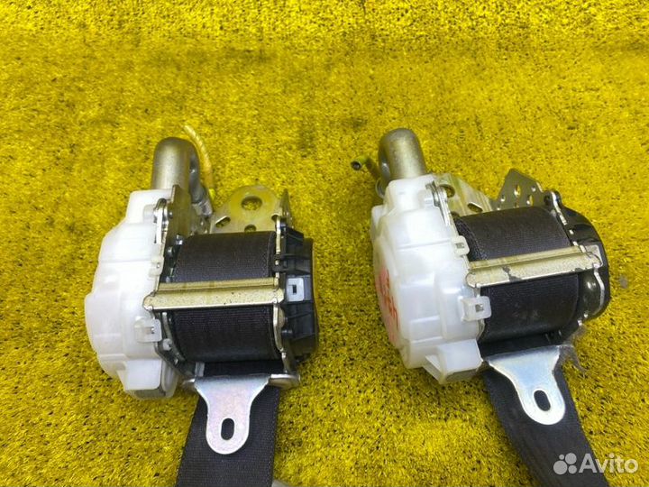 Ремень безопасности пара перед передний Toyota