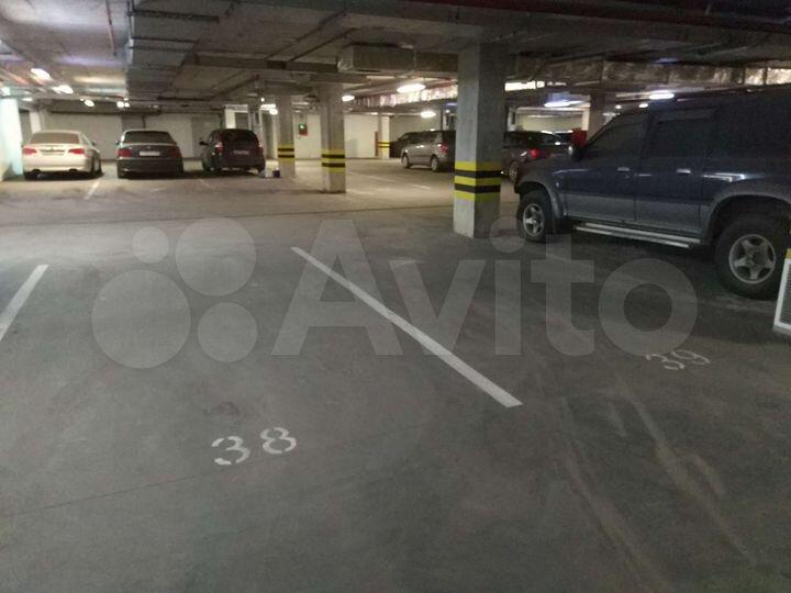 Машиноместо, 15 м²