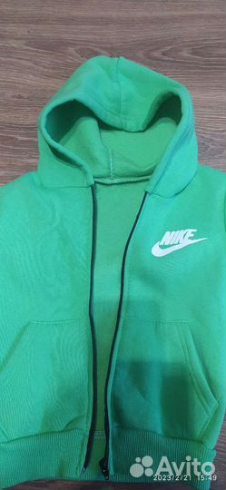 Спортивный костюм