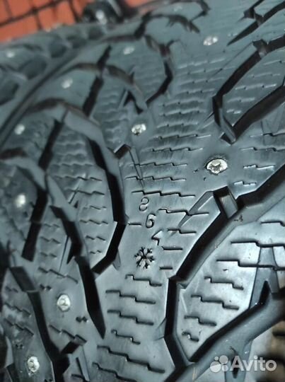 Nokian Tyres Hakkapeliitta 9 SUV 285/40 R21 и 315/35 R21 109T