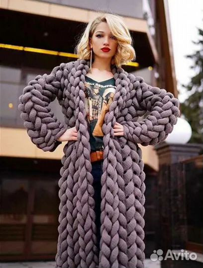 Длинный вязаный кардиган