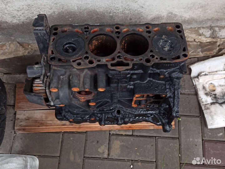 Двигатель 2,0 tdi