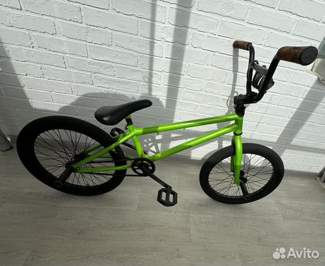 Трюковой велосипед бмх