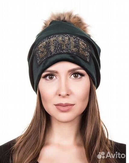 Женская демисезонная шапка и палантин