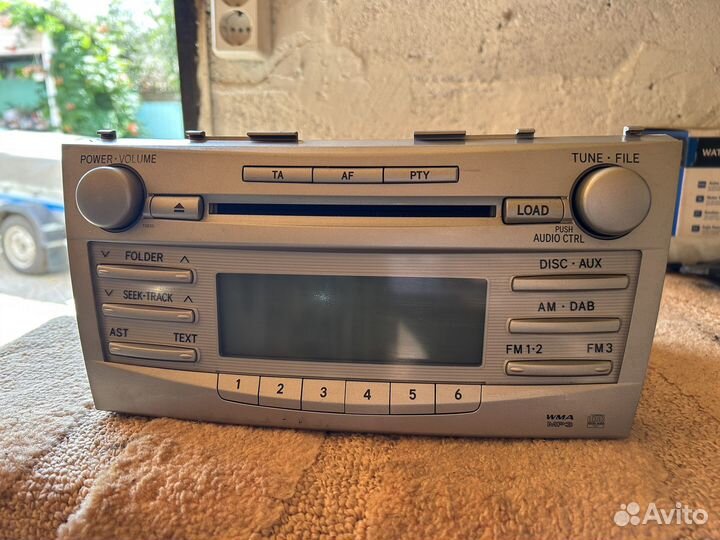 Штатная магнитола Toyota Camry v40