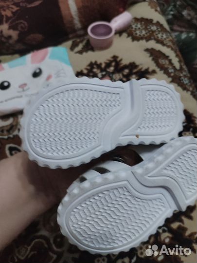 Сандалии для девочки 19 размер