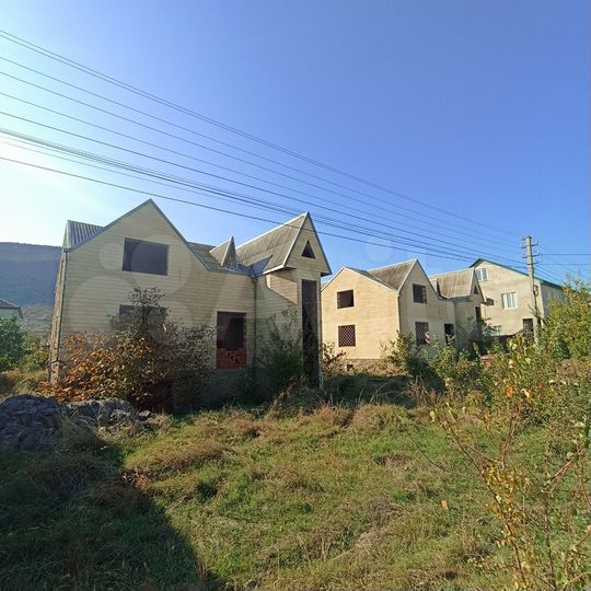 Дом 264 м² на участке 5,1 сот.