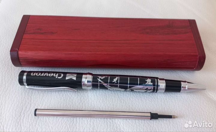 Ручка шариковая в футляре