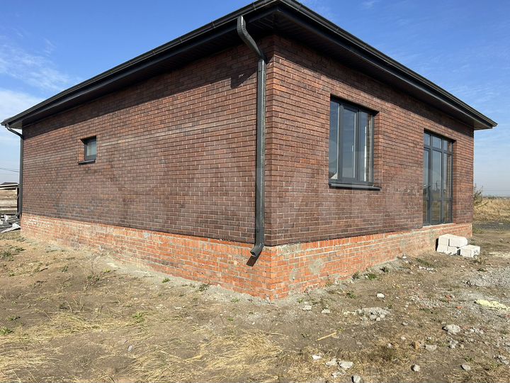 Дом 105 м² на участке 5 сот.