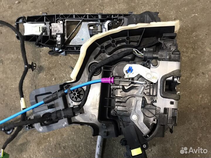 Мерседес w205 купе замок двери правый