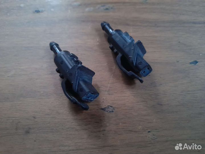 Форсунка омывателя лобового стекла Hyundai-KIA