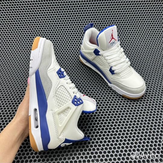 Nike Air Jordan 4