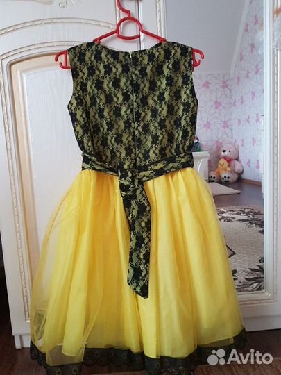 Платье на девочку
