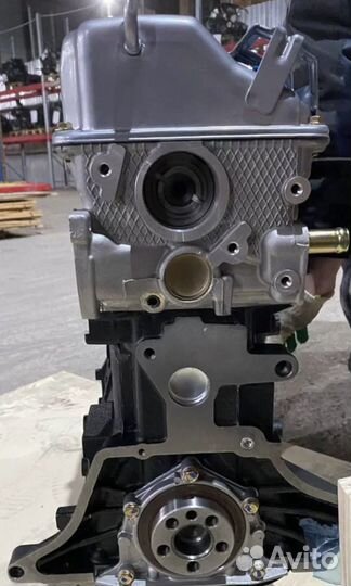 Двигатель новый 4G18 Mitsubishi Lancer